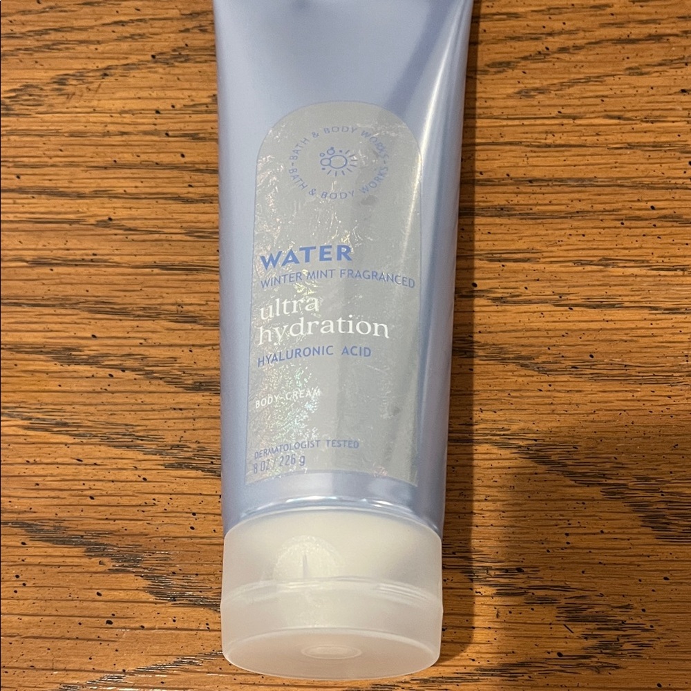 Bath & Body Works Water Ultra Hydration Body Cream